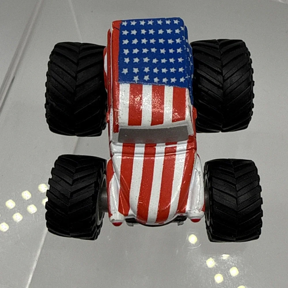 Vintage‎ Micro Machines Tuff Trax Monster Truck Stars and Stripes Rare EUC